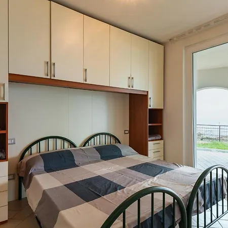 Apartamento La Terrazza Sul Tavernola Bergamasca