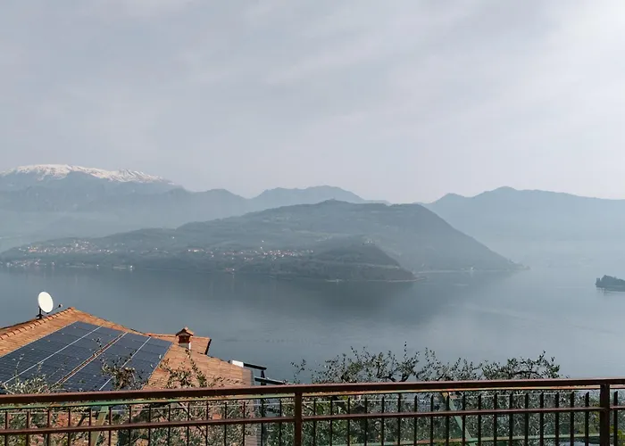 La Terrazza Sul Tavernola Bergamasca